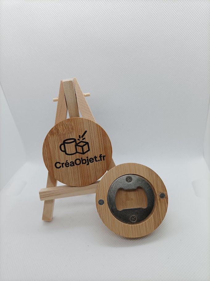 🍻 Ouvre-bouteille Magnétique en Bois Personnalisable – Bambou Naturel
